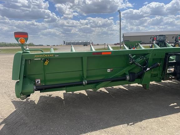 Image of John Deere 612C equipment image 4