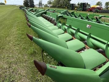 Main image John Deere 612C