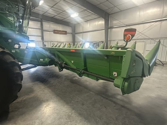 Image of John Deere 612C equipment image 3