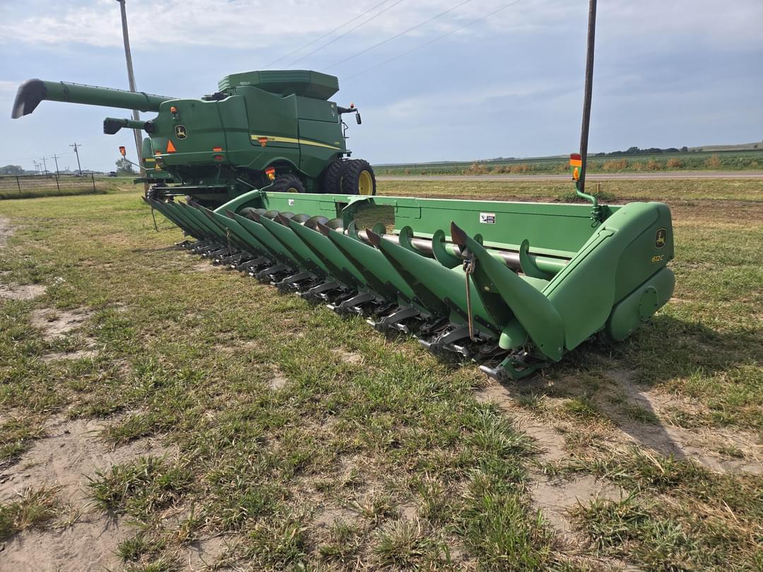 Image of John Deere 612C Primary image