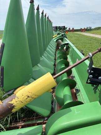 Image of John Deere 612C equipment image 1