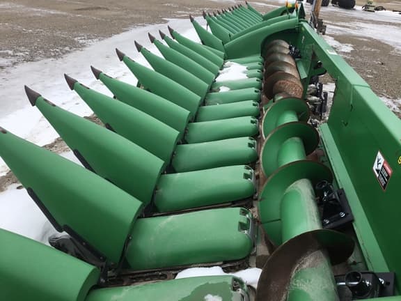 Image of John Deere 612C equipment image 4