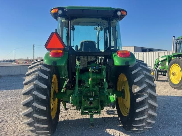 Image of John Deere 6130D equipment image 3
