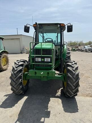 Image of John Deere 6130D equipment image 1