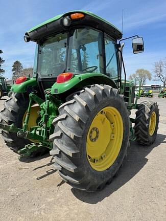 Image of John Deere 6130D equipment image 2