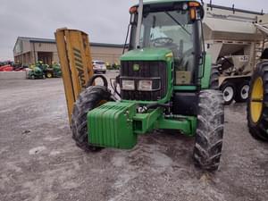 2010 John Deere 6230 Image
