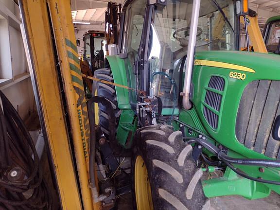 Image of John Deere 6230 equipment image 2