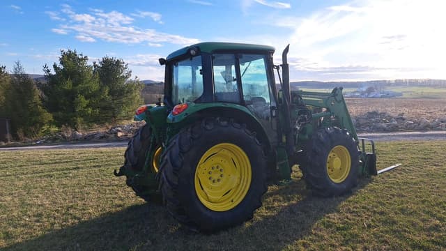 Image of John Deere 6230 equipment image 4
