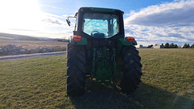 Image of John Deere 6230 equipment image 3