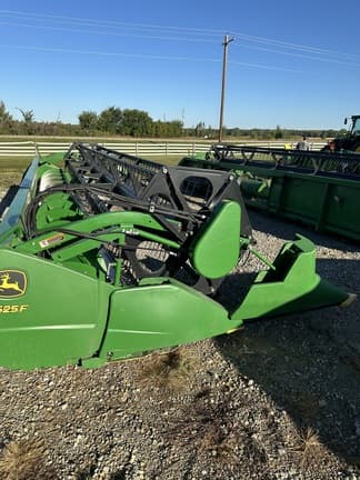 Main image John Deere 625F