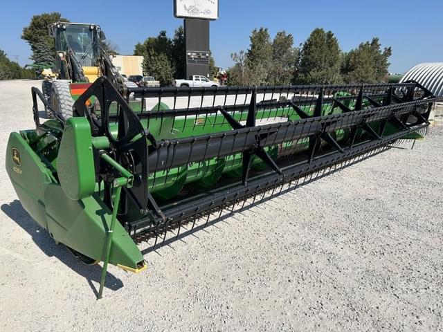 Image of John Deere 625F equipment image 2