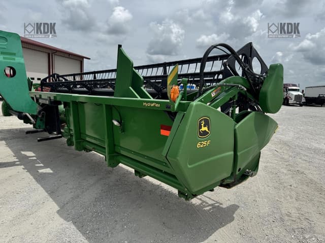 Image of John Deere 625F equipment image 3