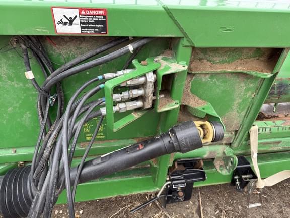 Image of John Deere 625F equipment image 4