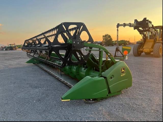 Image of John Deere 625F equipment image 2