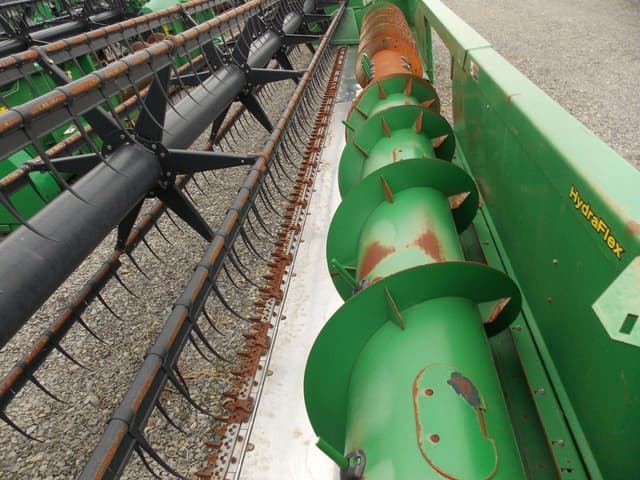 Image of John Deere 625F equipment image 4