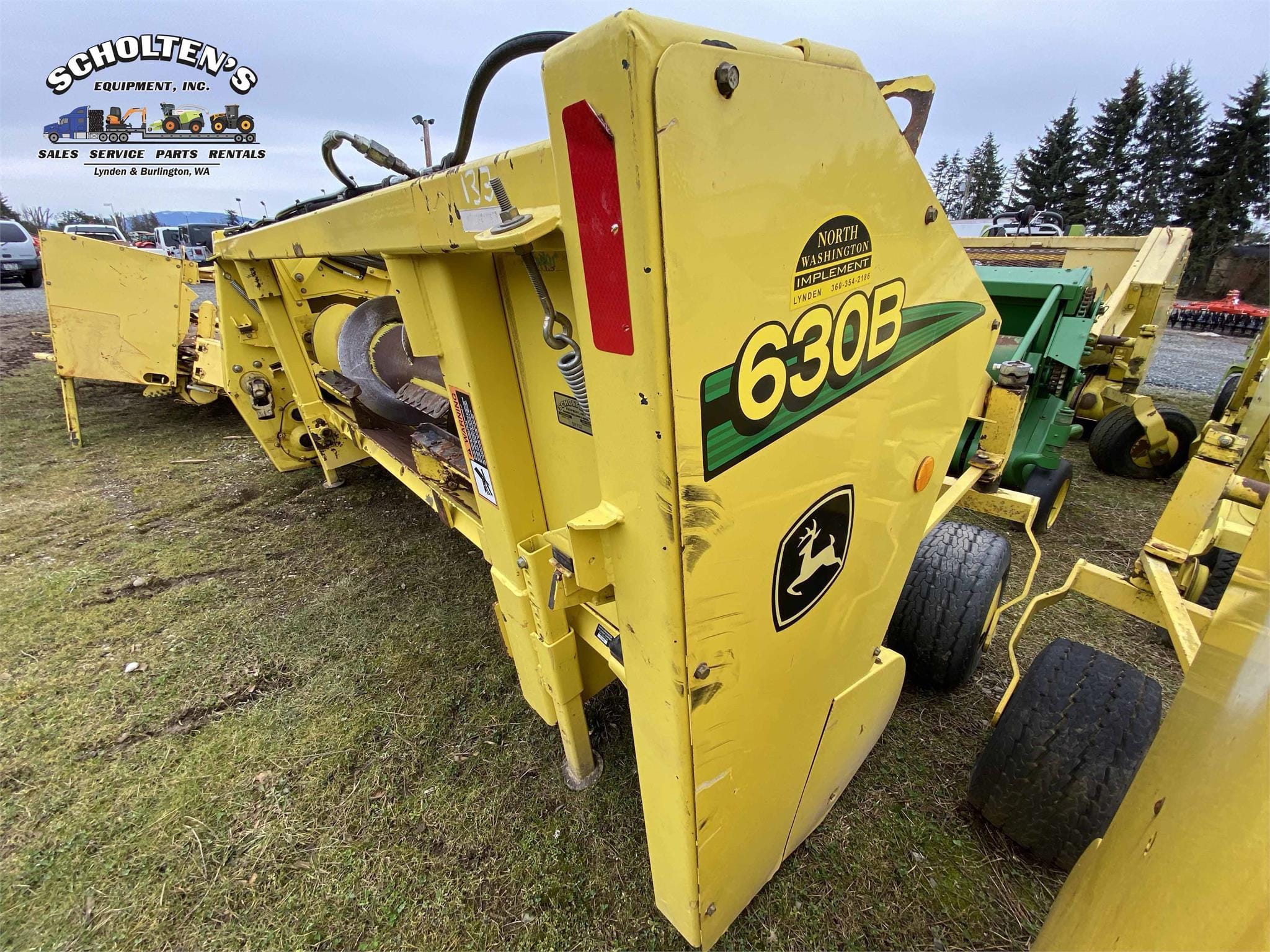 2010 John Deere 630B Equipment Image0