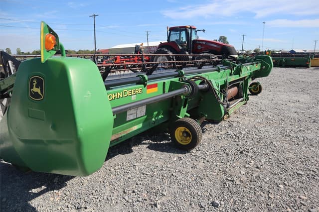 Image of John Deere 630D equipment image 4
