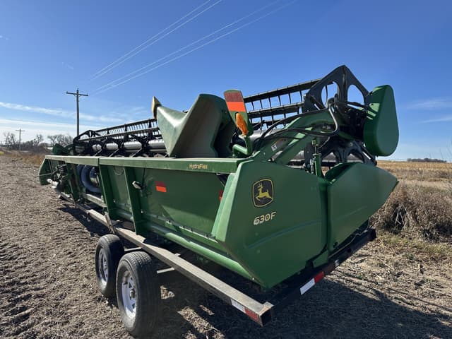 Image of John Deere 630F equipment image 3