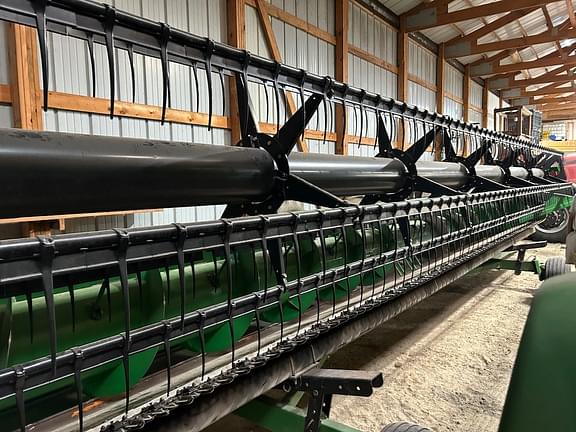 Image of John Deere 630F equipment image 2