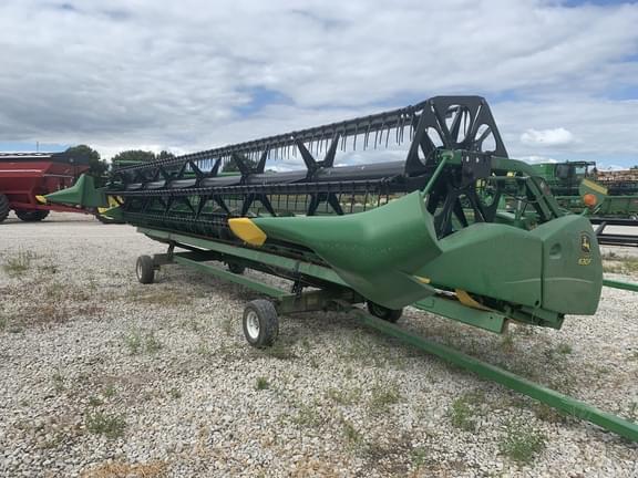 Image of John Deere 630F equipment image 2