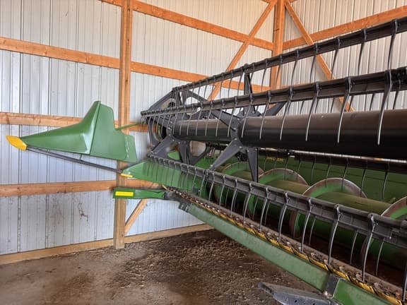 Image of John Deere 630F equipment image 4