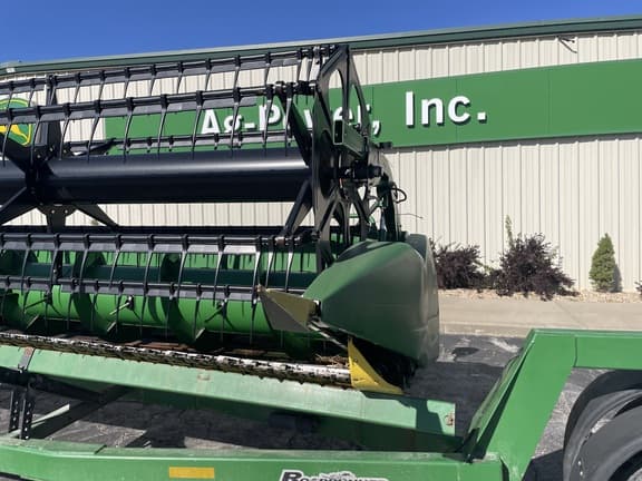 Image of John Deere 630F equipment image 2