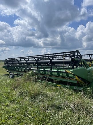 Main image John Deere 630F