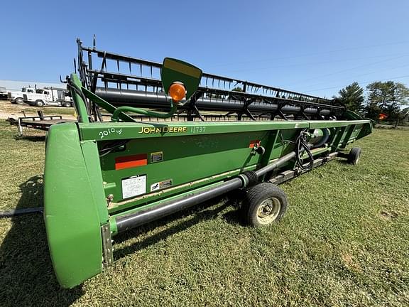 Image of John Deere 630F equipment image 3