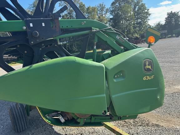 Image of John Deere 630F equipment image 4
