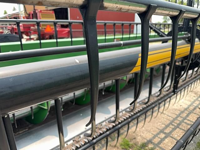 Image of John Deere 630F equipment image 2
