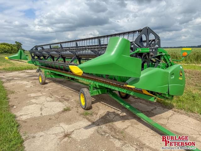 Image of John Deere 630F equipment image 1