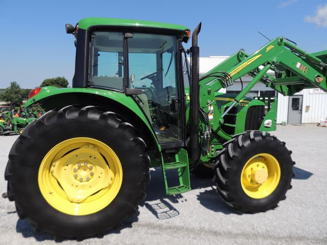 Image of John Deere 6330 equipment image 3