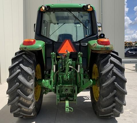 Image of John Deere 6330 equipment image 3