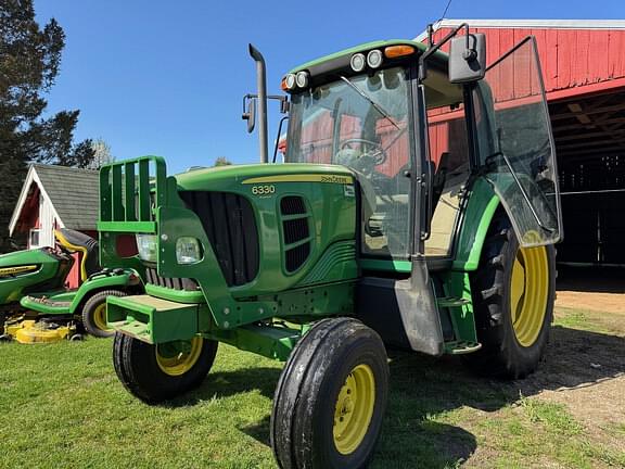 Image of John Deere 6330 equipment image 2