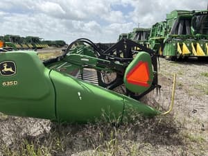 2010 John Deere 635D Image
