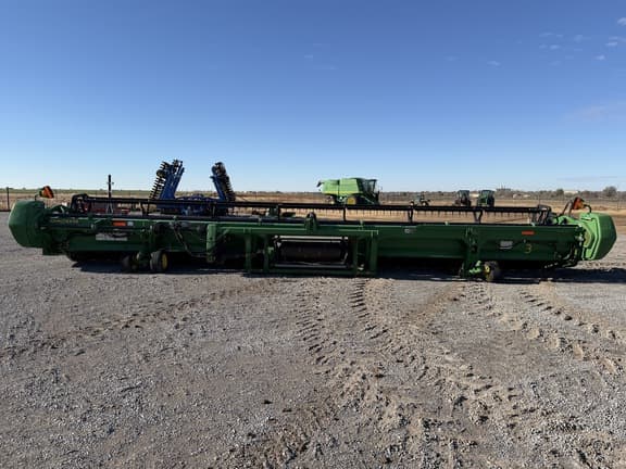 Image of John Deere 635D equipment image 3