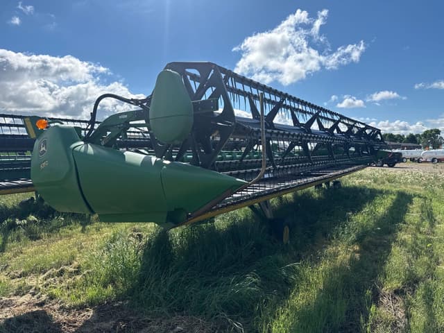 Image of John Deere 635D equipment image 2