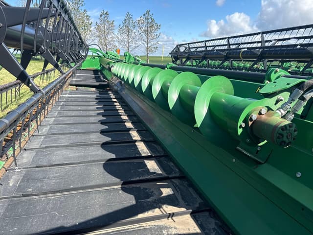 Image of John Deere 635D equipment image 3