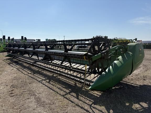 Image of John Deere 635D equipment image 1