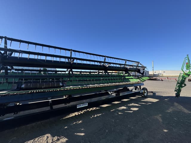 Image of John Deere 635D equipment image 3