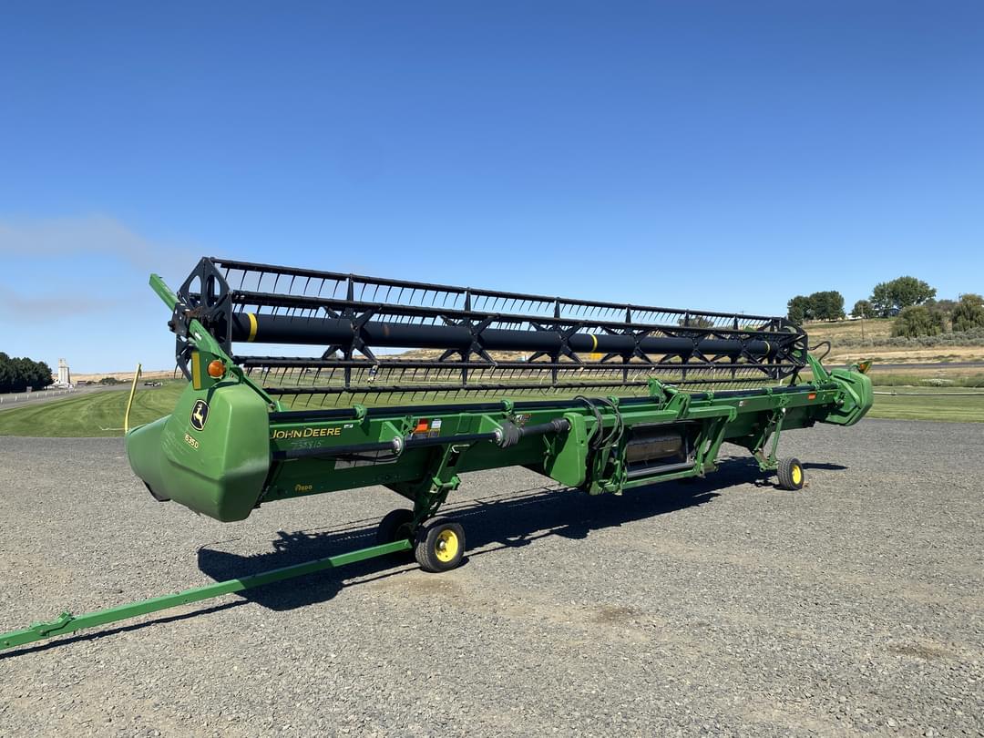 Image of John Deere 635D Primary image