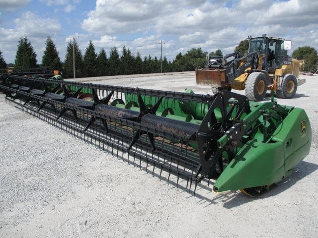 Image of John Deere 635F Primary image