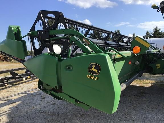 Image of John Deere 635F Primary image