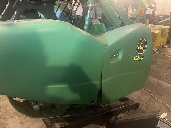 Image of John Deere 635F equipment image 2