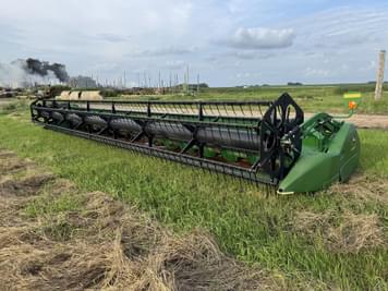 Main image John Deere 635F
