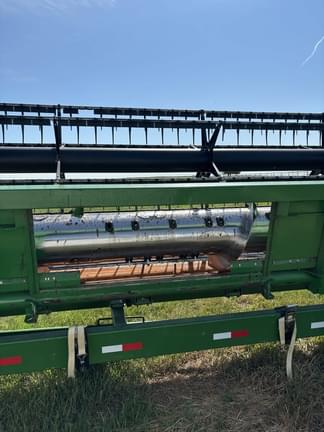 Image of John Deere 635F equipment image 1