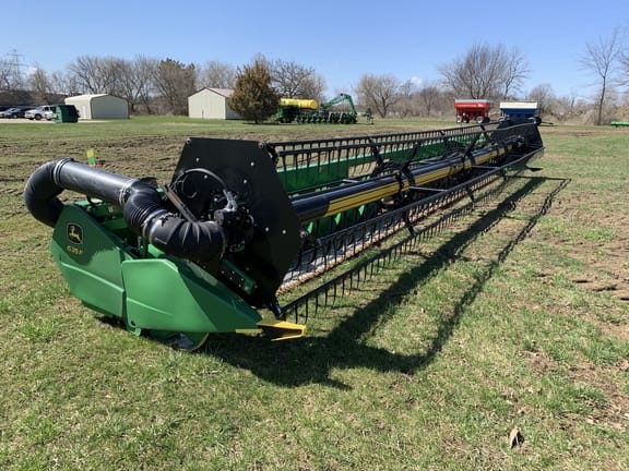 Main image John Deere 635F