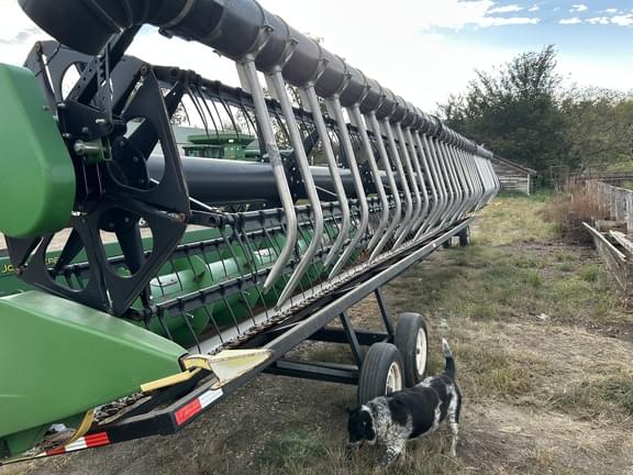 Image of John Deere 635F equipment image 3