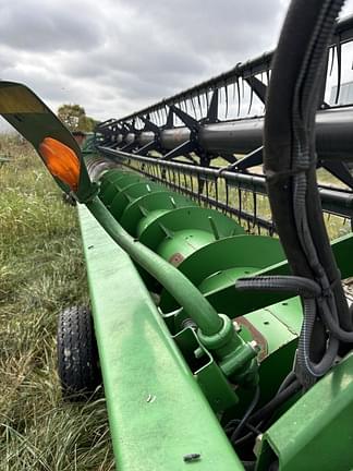 Image of John Deere 635F equipment image 3