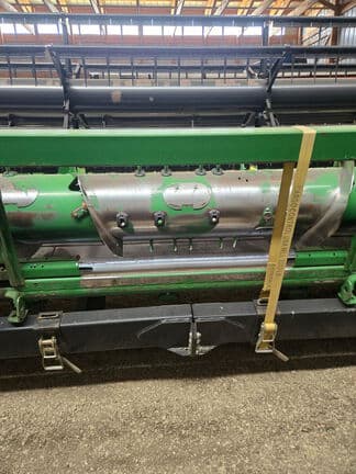 Image of John Deere 635F equipment image 2
